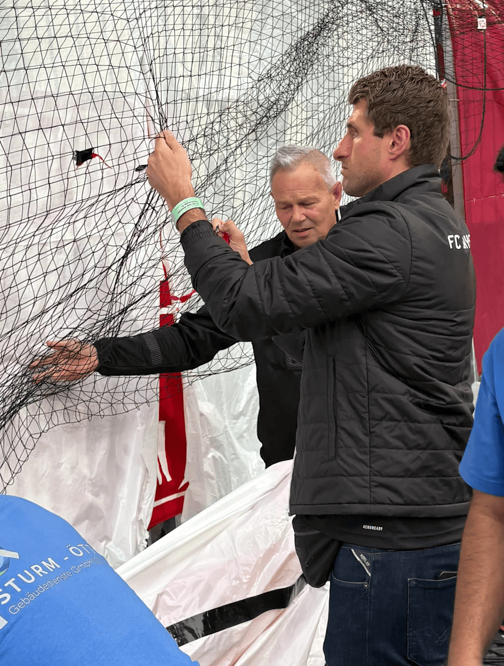 https, https, 红白塑料布 https, https, 红白塑料布